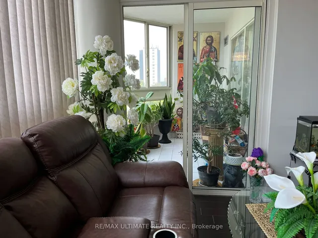 Additional image 14 of 3233 Eglinton Ave Unit 710