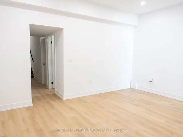 Additional image 29 of 92 Johnston Ave