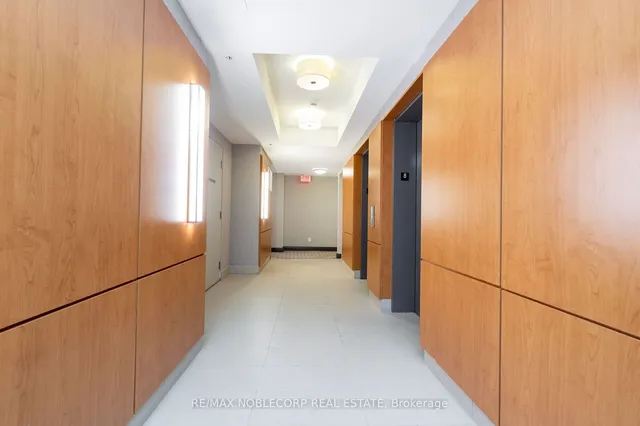 Additional image 17 of 840 Queens Plate Dr Unit 805