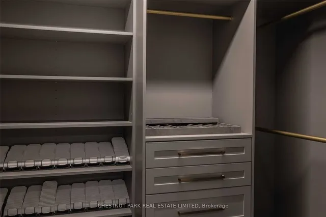 Additional image 20 of 111 St Clair Ave Unit 918