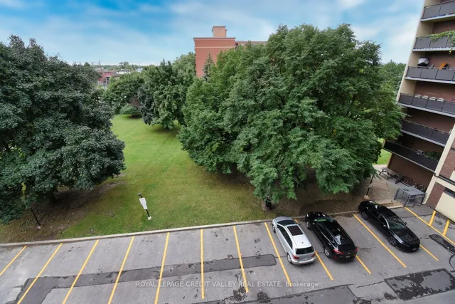 Additional image 27 of 5 Frith Rd Unit 410