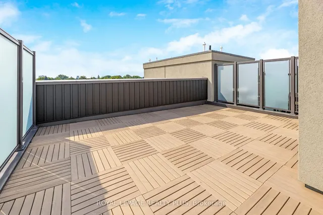 Additional image 31 of 721 Lawrence Ave Unit 84