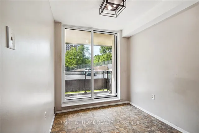 Additional image 10 of 15 La Rose Ave Unit 115