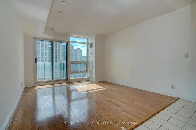 Additional image 11 of 600 Fleet St Unit 1909