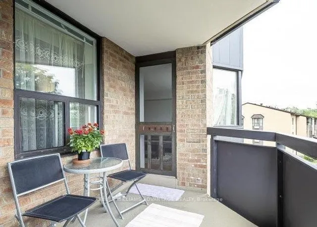 Additional image 4 of 3845 Lake Shore Blvd Unit 310