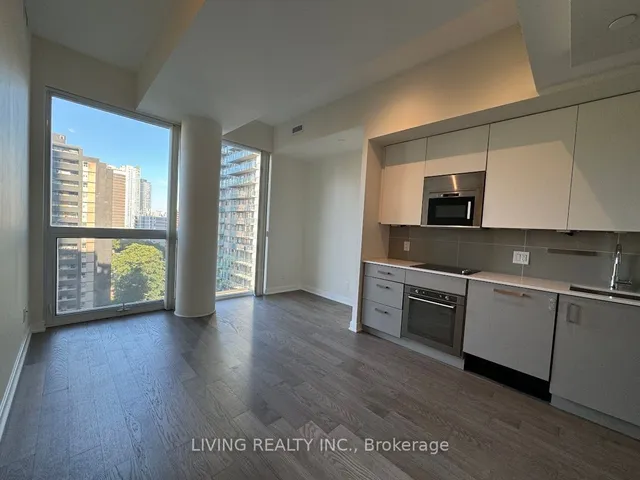 Additional image 9 of 17 Dundonald St Unit 701