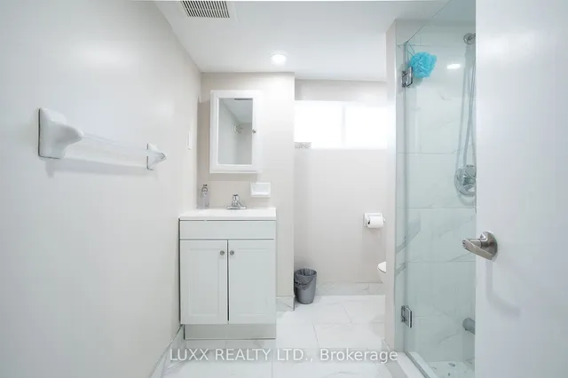 Additional image 18 of 377 Glenholme Ave