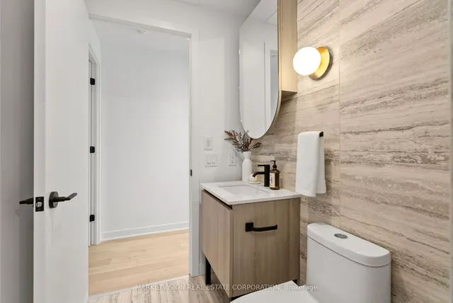 Additional image 15 of 2625 Dundas St Unit 405