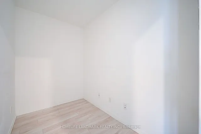 Additional image 19 of 197 Yonge St Unit 4211