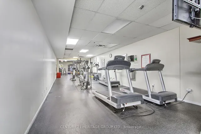 Additional image 39 of 550 Front St Unit PH6