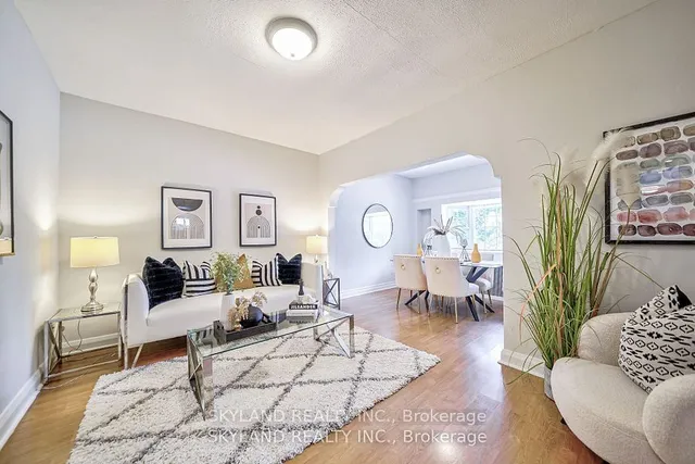 Additional image 21 of 757 Oxford St