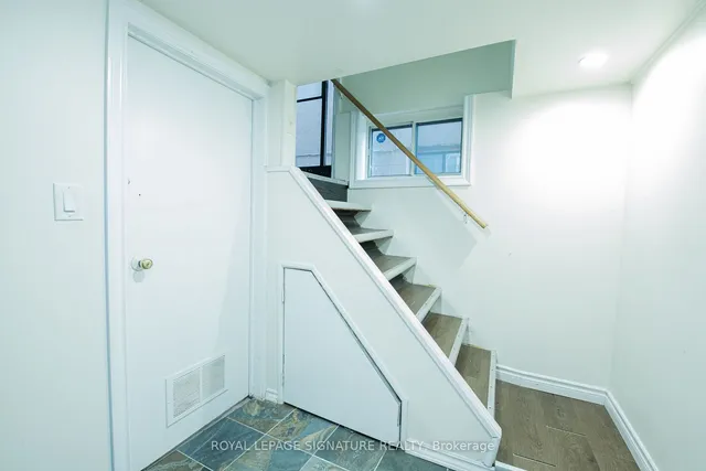 Additional image 17 of 143 Magnolia Ave