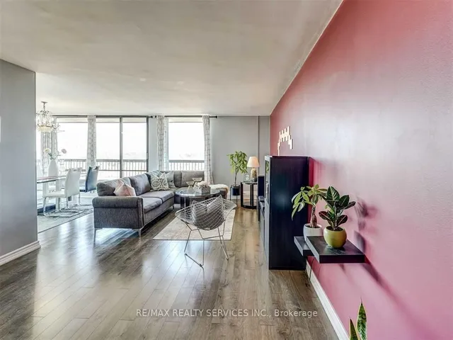 Additional image 4 of 135 Antibes Dr Unit 1201
