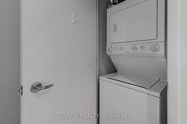 Additional image 15 of 281 Mutual St Unit 2104