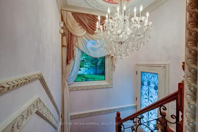 Additional image 26 of 300 Hendon Ave