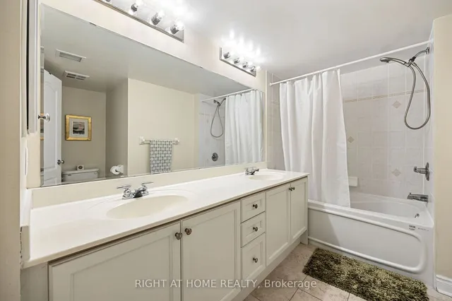 Additional image 19 of 8 Rean Dr Unit TH15