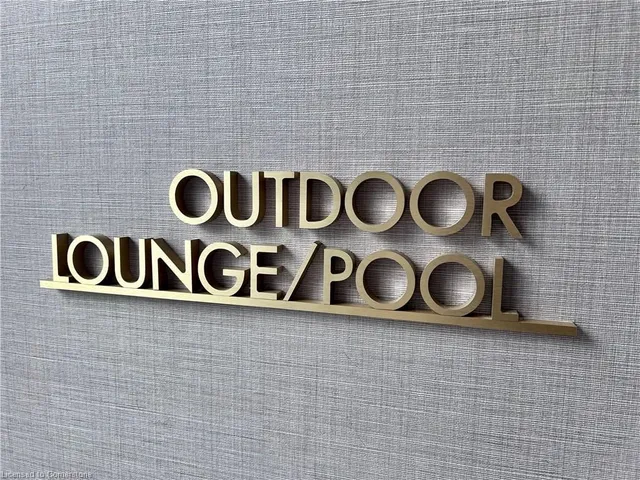 Additional image 18 of 50 Charles St Unit LPH 5406