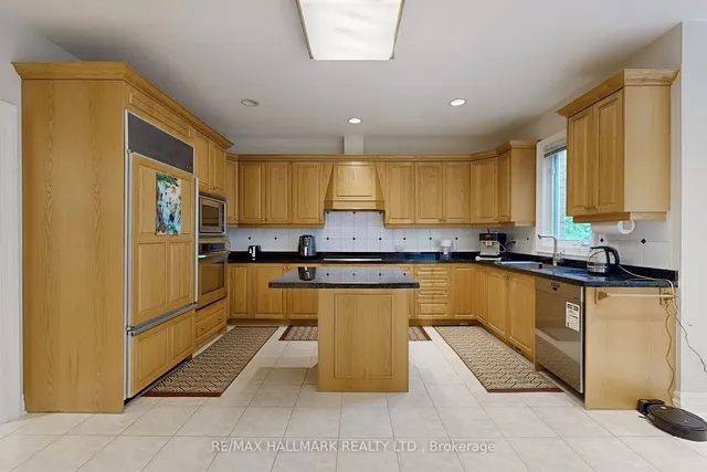 Additional image 10 of 430 Hounslow Ave