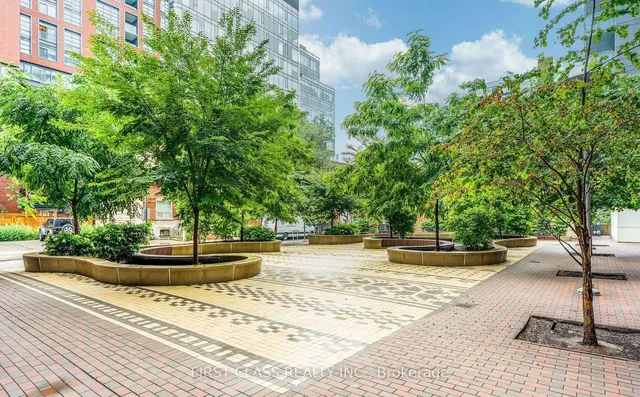 Additional image 4 of 525 Adelaide St Unit 1022