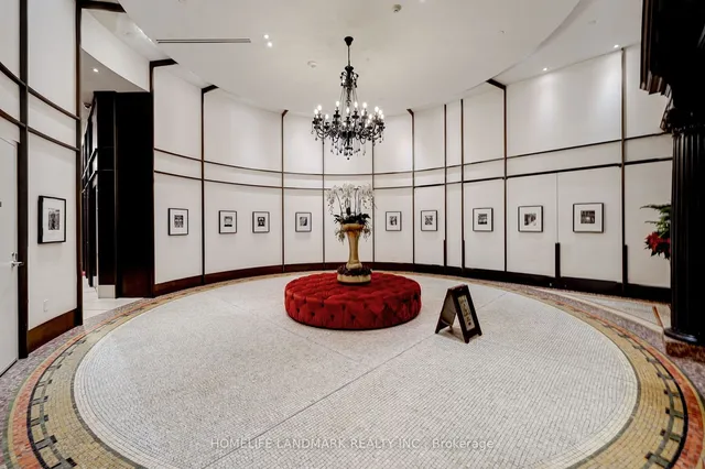 Additional image 5 of 197 Yonge St Unit 4211