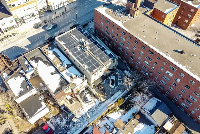 Additional image 22 of 2011 Eglinton Ave