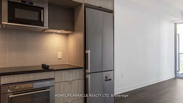 Additional image 9 of 575 Bloor St Unit 2905