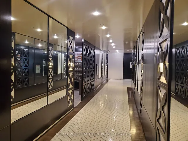 Additional image 21 of 20 Blue Jays Way Unit 1019