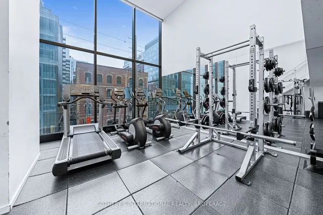 Additional image 29 of 629 King St Unit 212