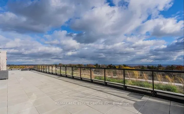 Additional image 7 of 3655 Kingston Rd Unit 105