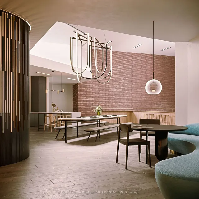 Additional image 8 of 2625 Dundas St Unit 806