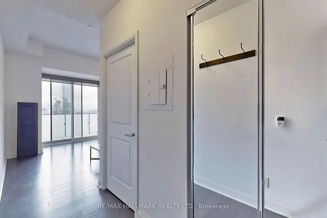 Additional image 25 of 65 St Mary St Unit 3607