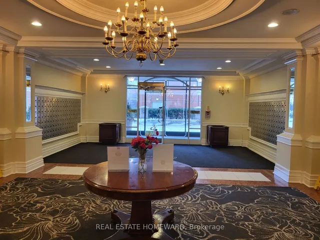 Additional image 17 of 887 Bay St Unit 905