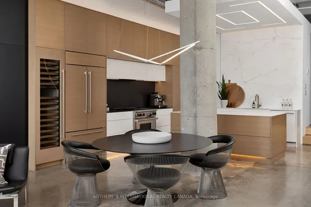 Additional image 12 of 90 Sumach St Unit 702