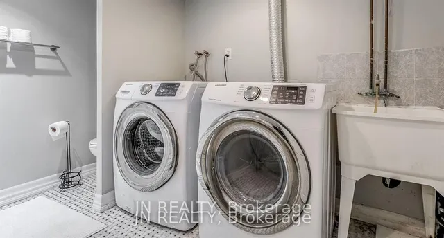 Additional image 31 of 308 Harbord St