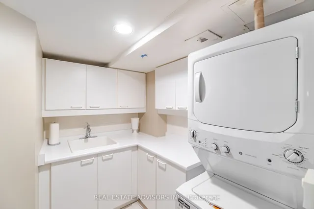 Additional image 34 of 75 York Mills Rd Unit 309