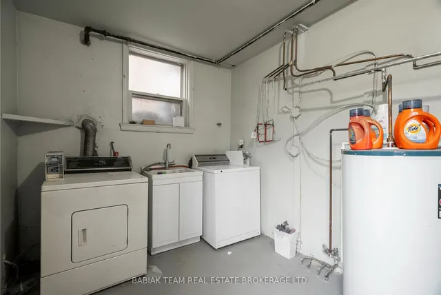 Additional image 23 of 247-249 High Park Ave