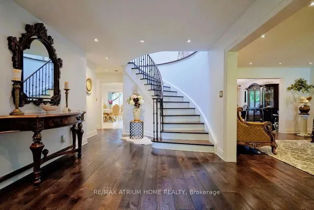 Additional image 3 of 8 Medalist Rd