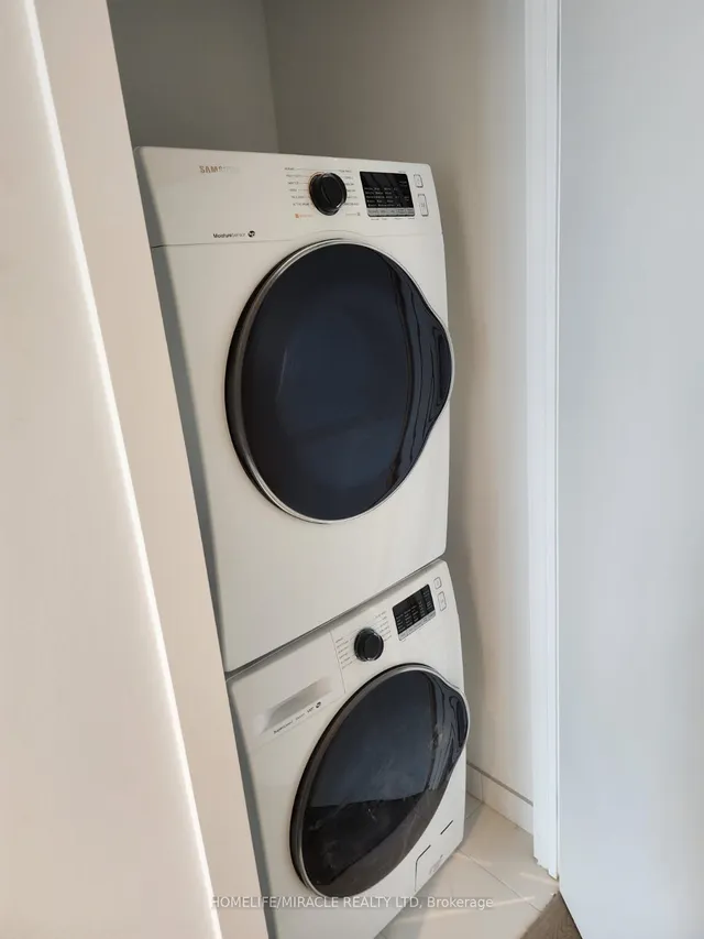 Additional image 6 of 1926 Lakeshore Blvd