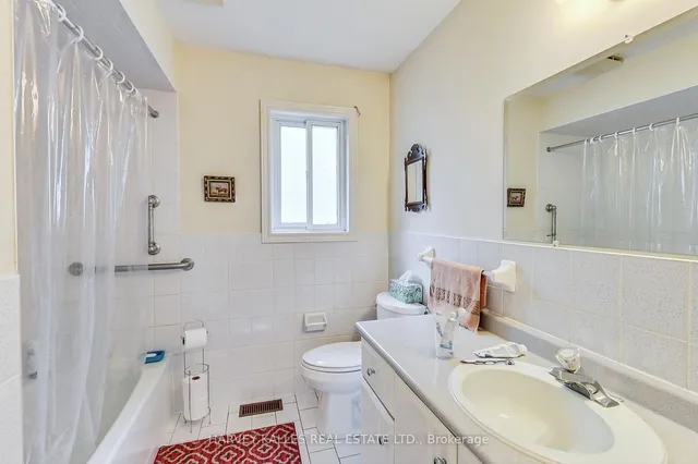 Additional image 22 of 8 Fairholme Ave