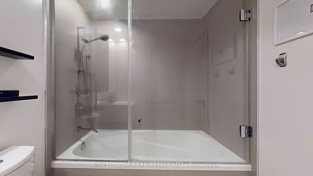 Additional image 17 of 1 Bloor St Unit 4204