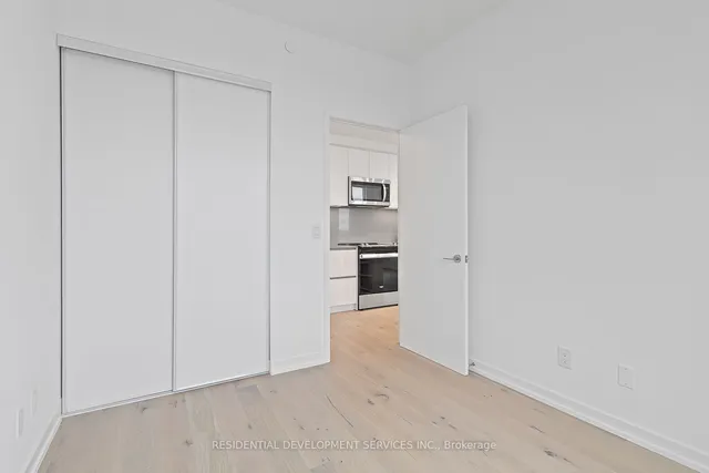 Additional image 17 of 3100 Keele St Unit 1020