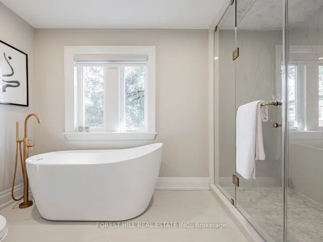 Additional image 23 of 15 Strathallan Blvd