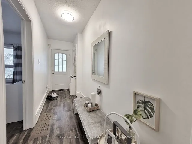 Additional image 27 of 185 Steeles Ave