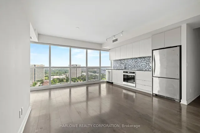 2 Sonic Way Unit 1805