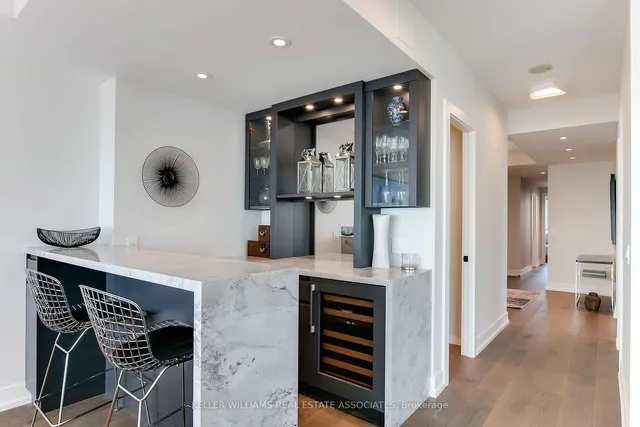 Additional image 19 of 90 Stadium Rd Unit 1002