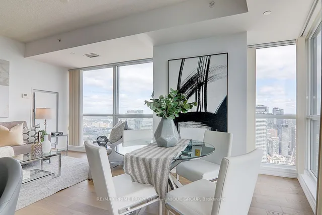 Additional image 15 of 386 Yonge St Unit 5202