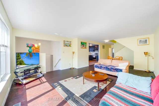 Additional image 6 of 96 Invergordon Ave