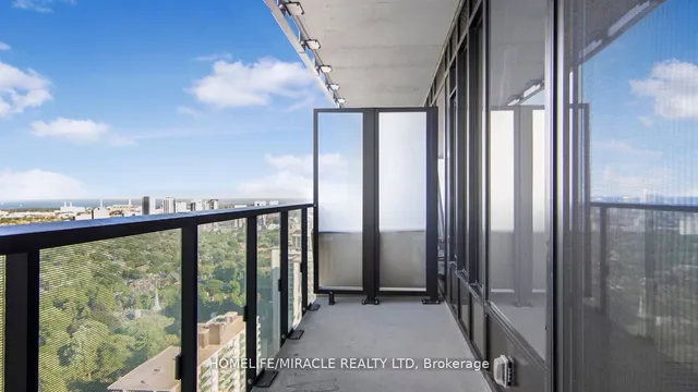 Additional image 12 of 575 Bloor St Unit 2905