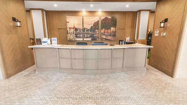 Additional image 9 of 830 Lawrence Ave Unit 1412