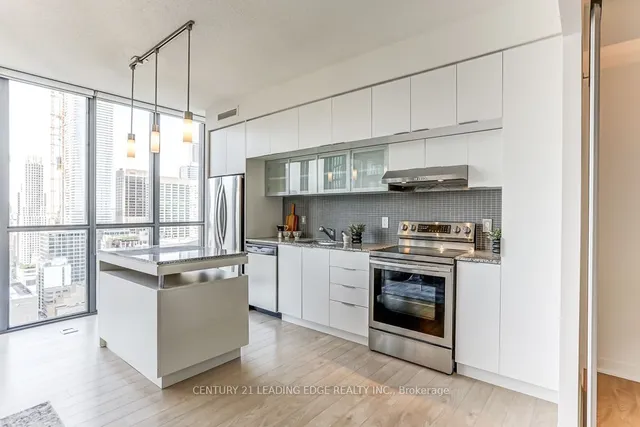 Additional image 15 of 110 Charles St Unit 3106